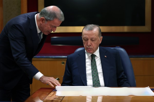 Cumhurbaşkanı Erdoğan, Pençe Kılıç Hava Harekatı’nın başlatılması talimatını verdi