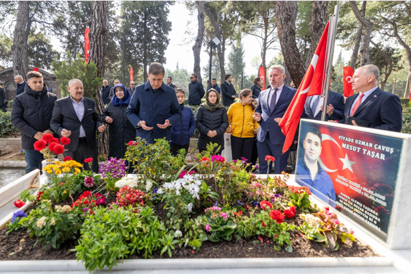 Kadifekale’de şehitler dualarla anıldı<