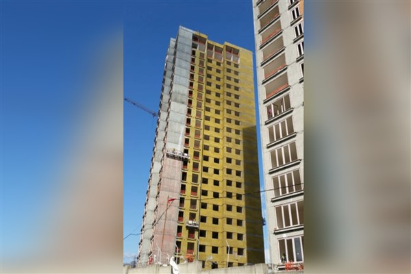 Yalıtımsız ya da yalıtımı yetersiz binalarda nem ve küfün önüne geçmek imkansız