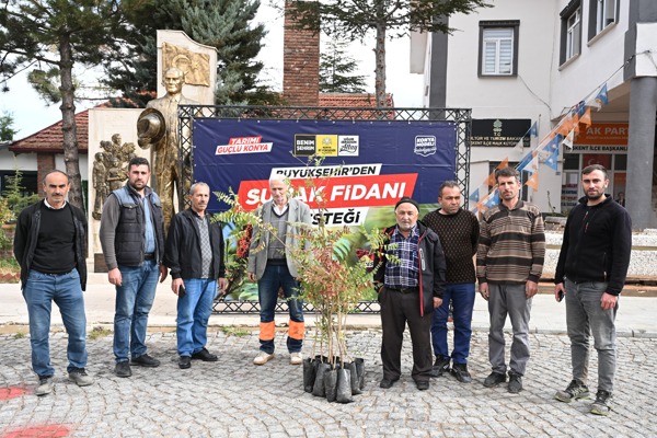 Konya Büyükşehir Belediyesi'nden üreticilere sumak fidanı desteği