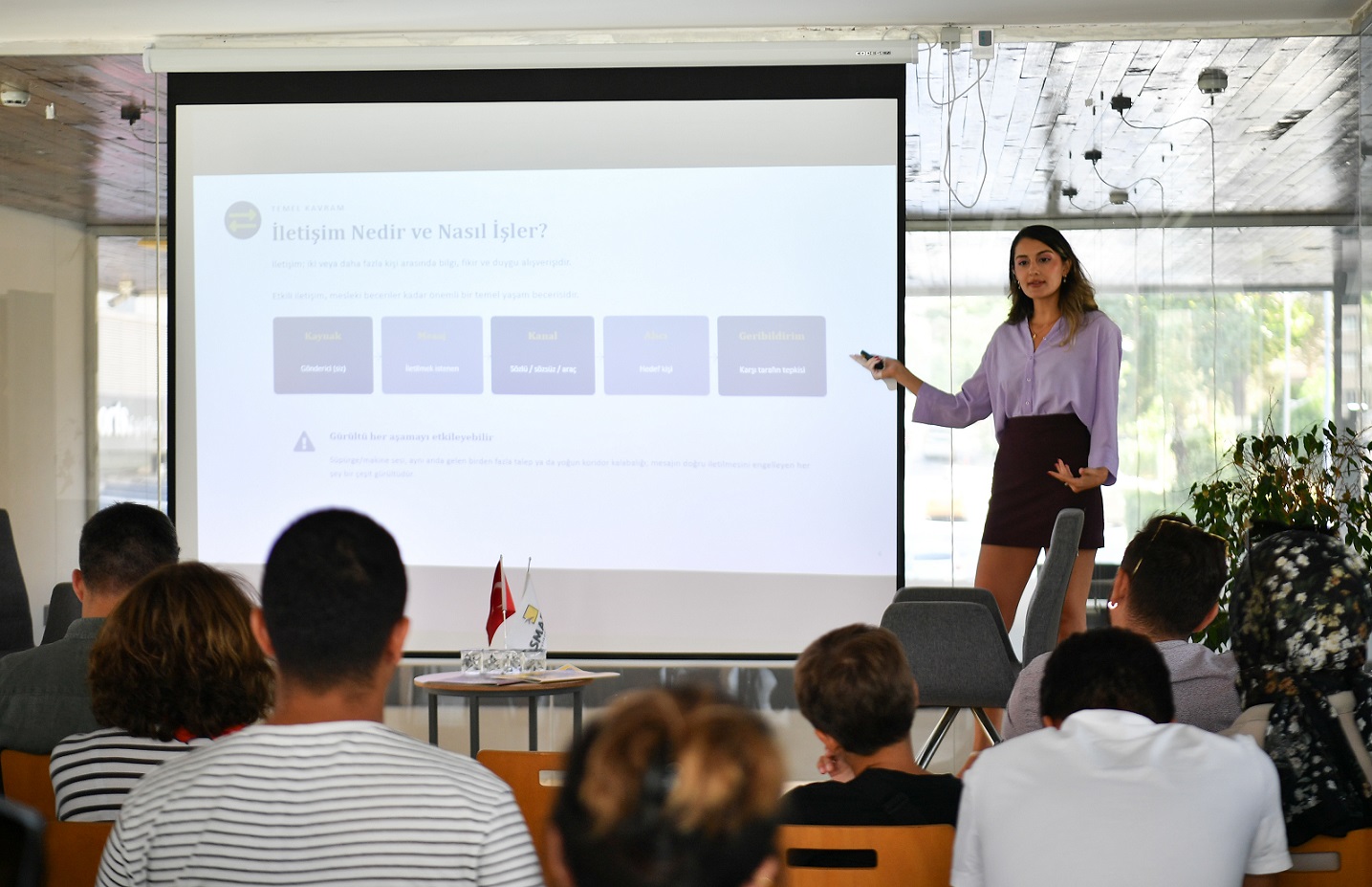 SMART TALKS'ta yapay zeka çağında iletişimin geleceği masaya yatırıldı<