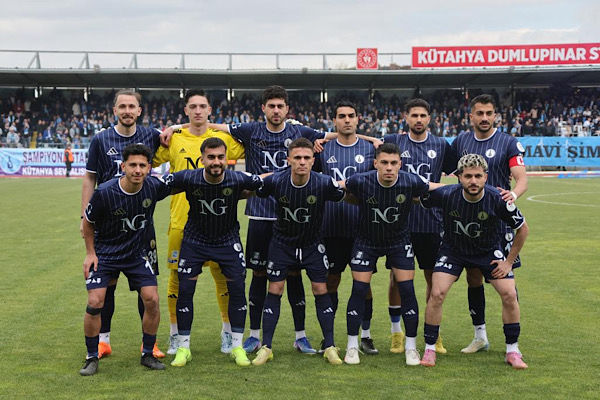 Kütahyaspor, şampiyonluk kupasını aldı<