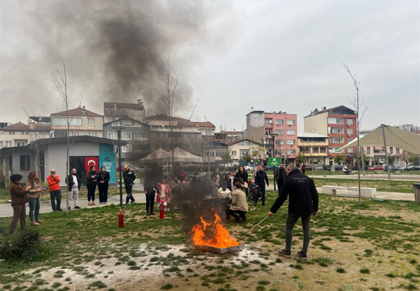 Nilüfer'de deprem ve yangın anınada yapılması gerekenlere ilişkin eğitim gerçekleşti<