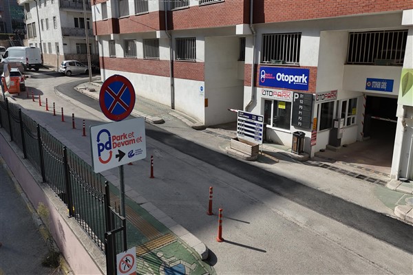 “Park Et Devam Et