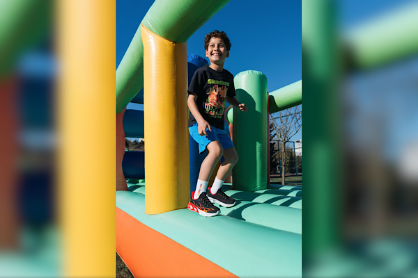 Skechers Hands Free Slip-ins ile hayatın her anında kesintisiz konfor<