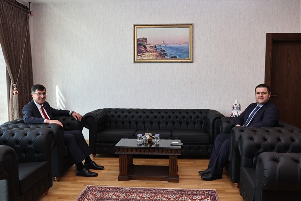 Başkan Kahveci, Malkoç'u ziyaret etti