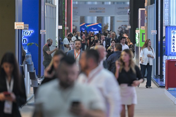 Lojistik dünyası İzmir’de buluştu<