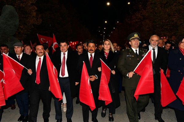 Kırşehir'de Cumhuriyet Bayramı kutlandı<