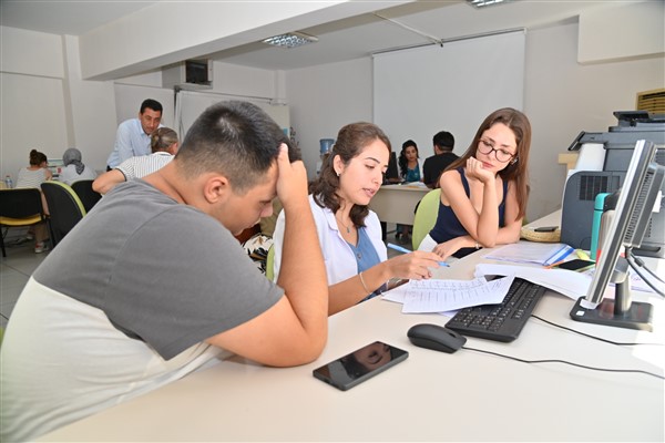 Manisa Büyükşehir Belediyesi'nden ücretsiz tercih danışmanlığı