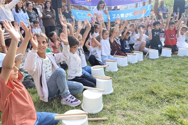 Ağrı Belediyesi’nden çocuklara özel etkinlik<