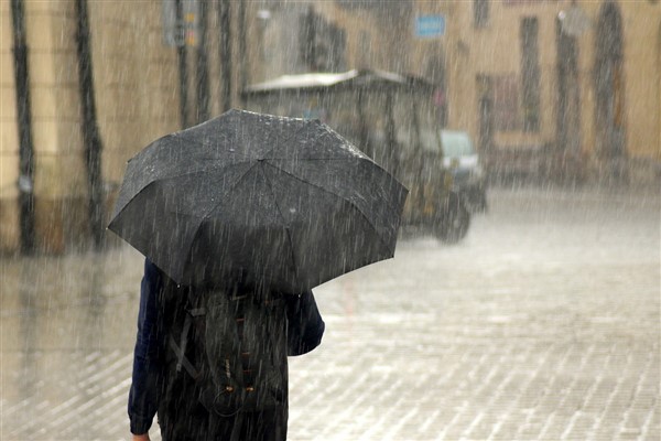 Meteoroloji'den Diyarbakır için sağanak yağış uyarısı<