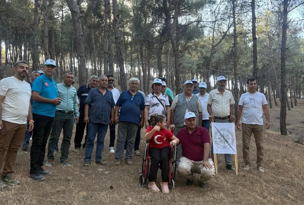 Kırıkhan'da çevreci gönüllüler bir araya geldi