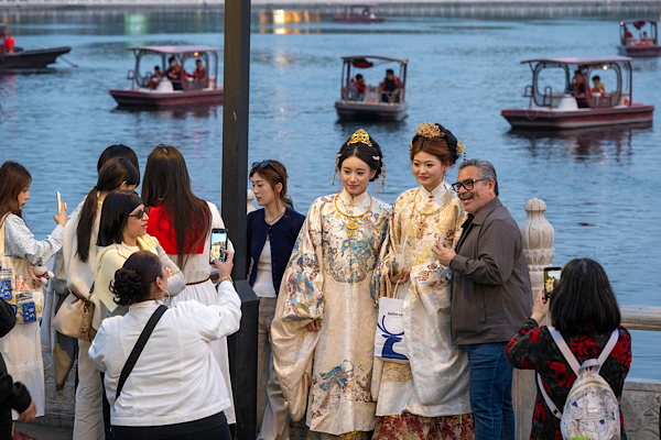 Çin: Vizesiz kolaylıktan daha fazla yabancı dostun faydalanmasını bekliyoruz<