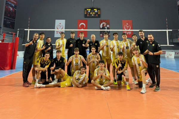Konya Büyükşehir Belediyespor'un voleybol ve basketbol takımlarından başarılı hafta<