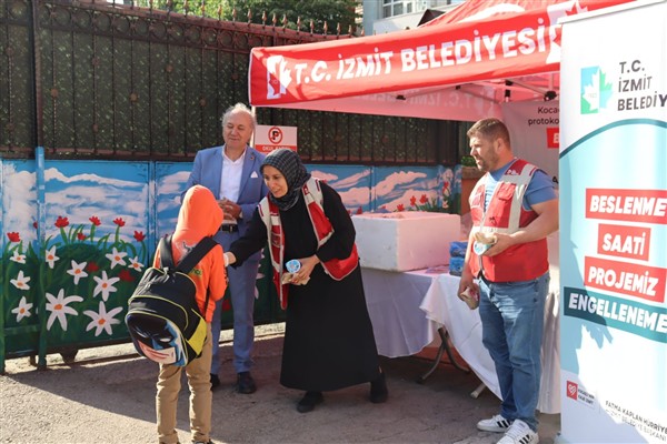 Beslenme Saati Projesi'nin son durağı Fevzi Çakmak oldu