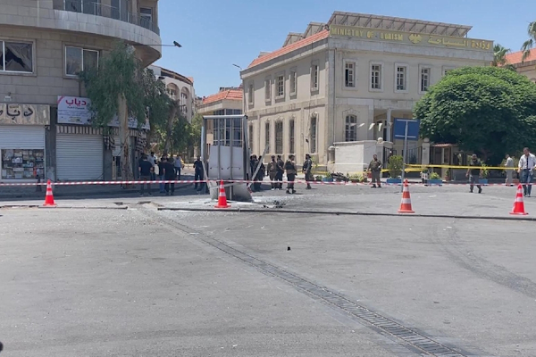 Şam’daki patlamalarda 36 kişi yaralandı<