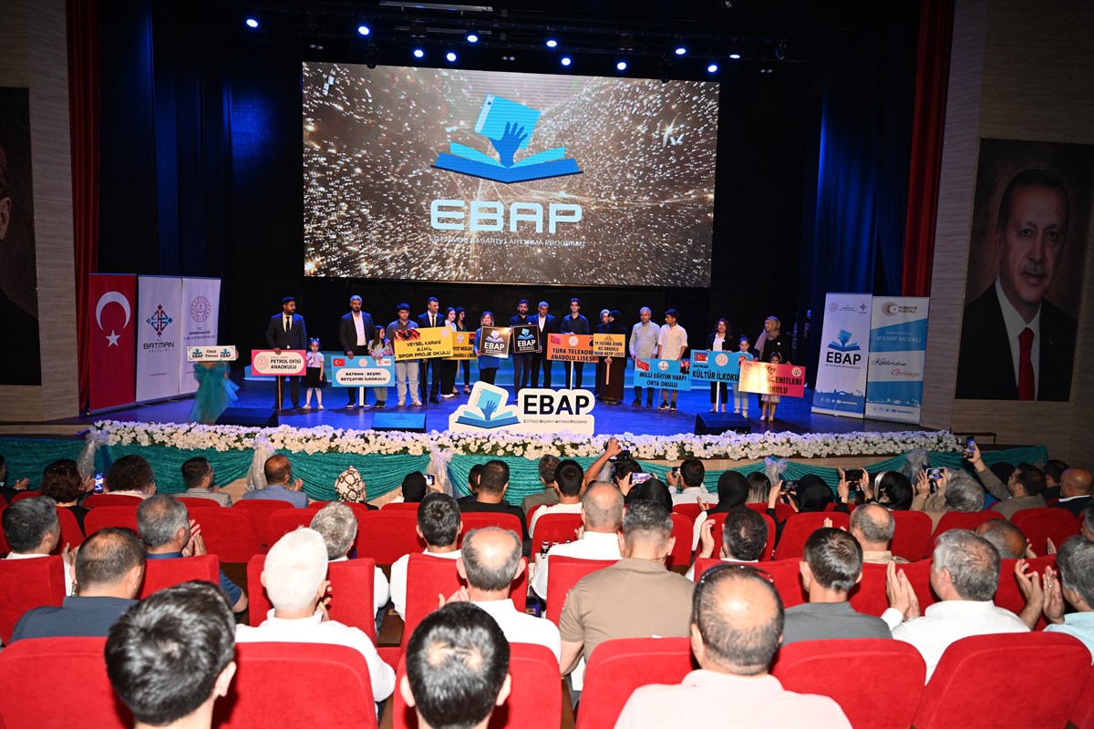 Eğitimde Başarıyı Artırma Programı'nın ödül töreni yapıldı<