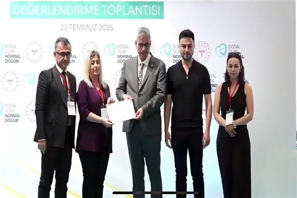Şanlıurfa İl Sağlık Müdürlüğü’ne “Normal Doğum” başarısı belgesi<