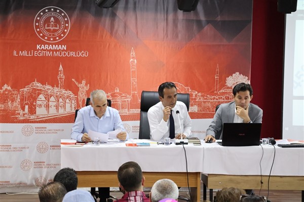 Karaman’da yeni eğitim öğretim yılı öncesi toplantı gerçekleştirildi<
