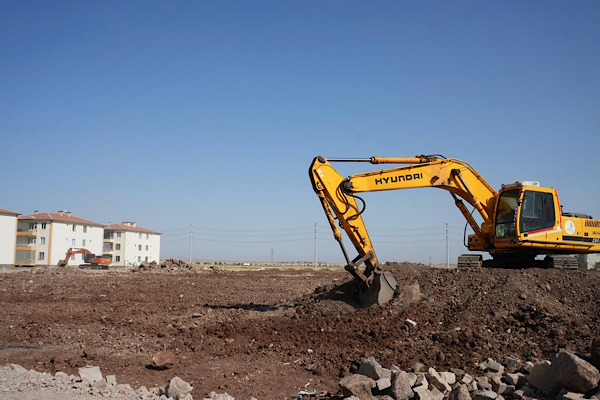 Kayapınar’da çocuklar için yeni park çalışması başlatıldı<