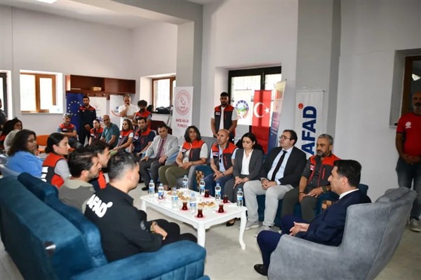 Vali Aygöl, MUDAK’ın projesinin tanıtımına katıldı 