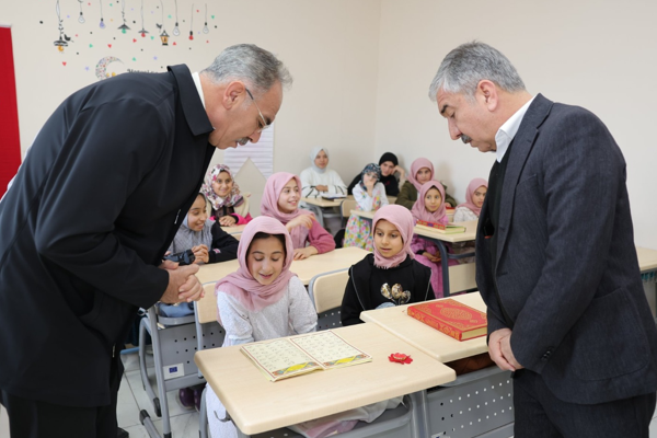 Başkan Kuş: Geleceğimiz olan yavrularımızla iftihar ediyoruz<