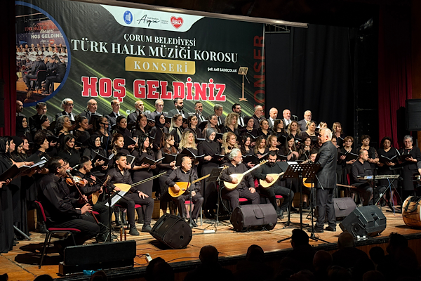 Çorum'da Türk Halk Müziği Korosu Konseri düzenledi