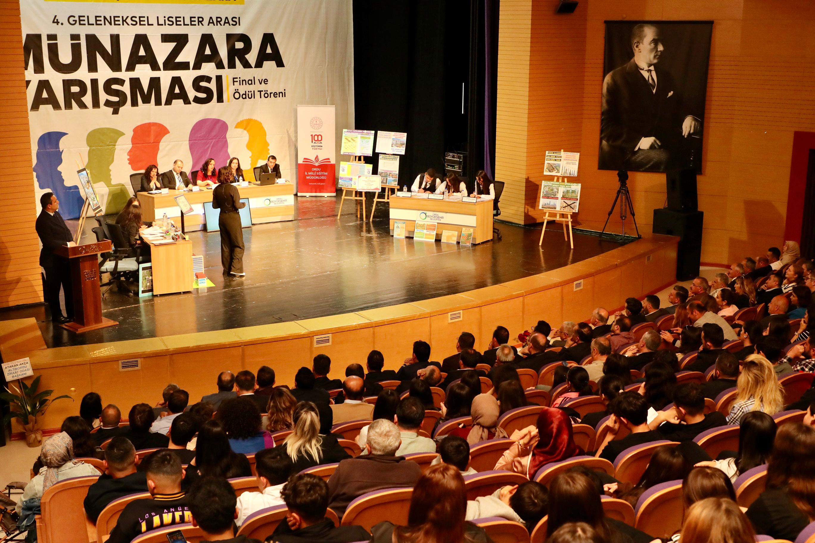 Vali Erol, 