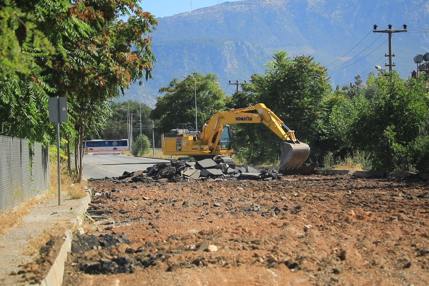 Muğla Büyükşehir Belediyesi'nden Menteşe'de dönüşüm çalışması<