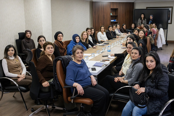 Diyarbakır Büyükşehir Belediyesi Kadın Meclisi, ikinci dönem toplantısını yaptı<