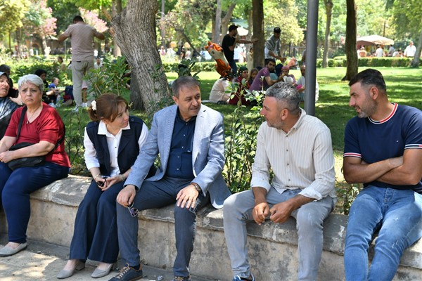Şanlıurfa Valisi Şıldak, ilçedeki ziyaretlerini sürdürüyor