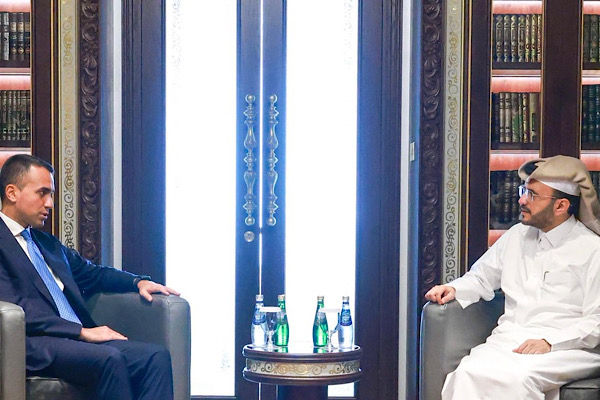 Al Ansari, Avrupa Birliği Körfez Bölgesi Özel Temsilcisi Di Maio ile görüştü<