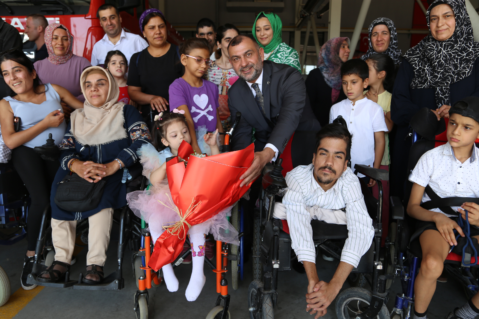 Malatya Kent Konseyi Engelliler Çalışma Grubu üyelerinden İtfaiye Teşkilatı'na ziyaret