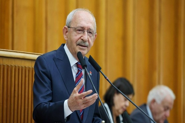 Kılıçdaroğlu, tutuklu belediye başkanlarını ziyaret etti