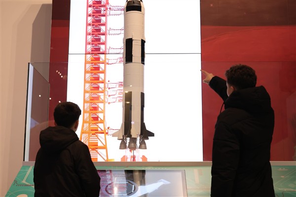 Osmangazi’de öğrenciler uzay ve havacılığı keşfetti<