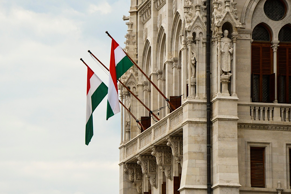 Orban: Günde 1 milyon avro ceza ödemek, ulusumuzu teslim etmekten daha ucuzdur