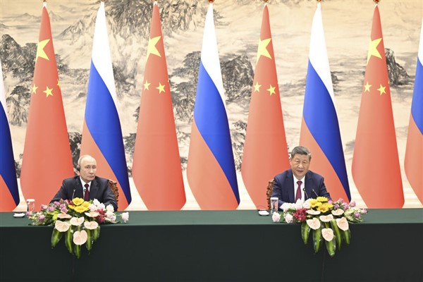 Xi ve Putin’den ikili ilişkileri derinleştirme vurgusu<