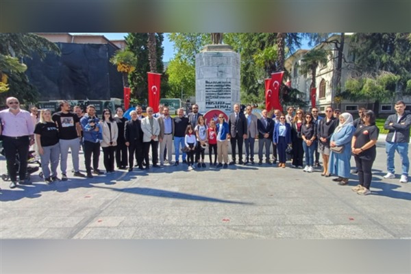 Zafer Partisi Bursa İl Başkanlığı’ndan 19 Mayıs mesajı<