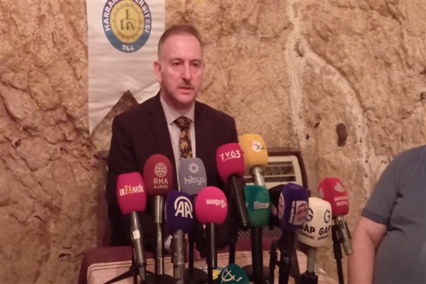 Güllüoğlu: Artık Türkiye değil, dünya standartlarında eğitim veren bir üniversiteyiz