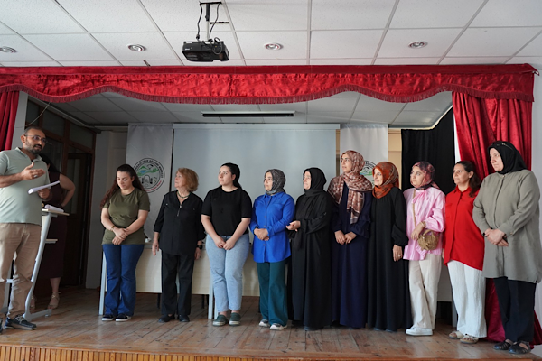 Gemlik-Orhangazi Zeytin Festivali’nde zeytinyağlı yemekler yarıştı<