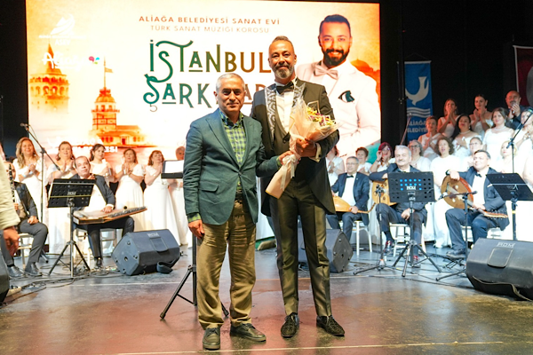 ASEV Türk Sanat Müziği Korosu’ndan “İstanbul Şarkıları” gecesi<