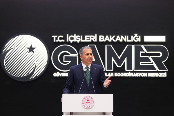 Bakan Yerlikaya: Narkokapan-Mersin operasyonumuzda 112 torbacı gözaltına alındı