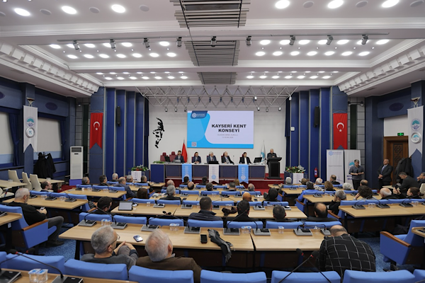 Başkan Büyükkılıç: Kayseri’yi her yönüyle her alanda öne çıkaracağız