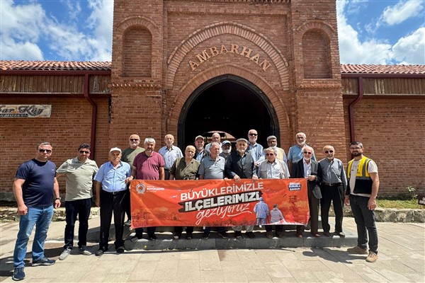 Samsun Büyükşehir’den yaşlılara turizm gezisi<
