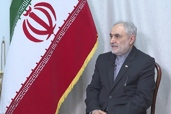 İran’dan Hürmüz Boğazı mesajı: Kısıtlamalar kısa vadede kalkmayacak<