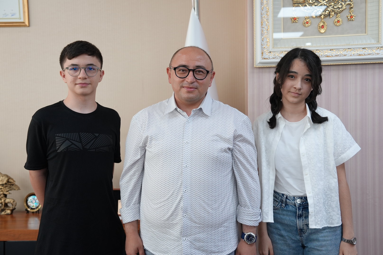 Erdemli Belediyesi Kurs Merkezleri'nden 2 LGS Türkiye birincisi<