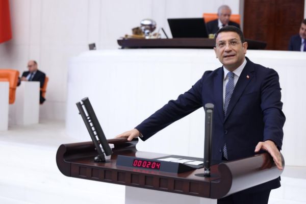 Şahin: Memur ve emekli enflasyon karşısında korunmuyor<