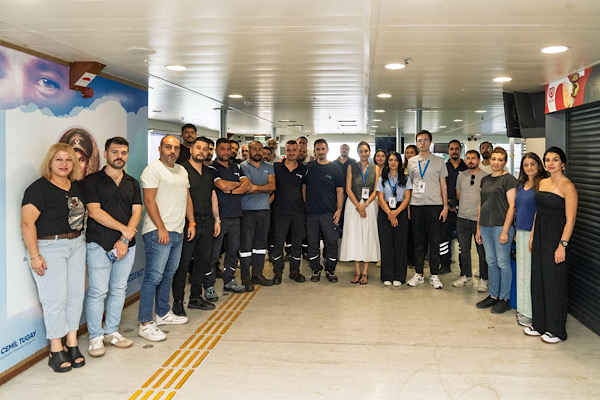 İZDENİZ personeline uygulamalı afet ve yangın eğitimi verildi