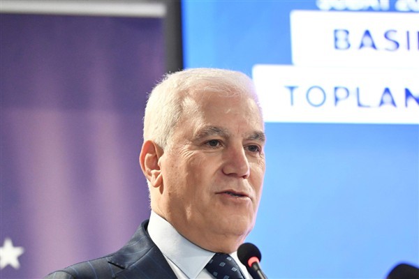 Başkan Bozbey: Dualarımız seninle Ferdi Başkan<