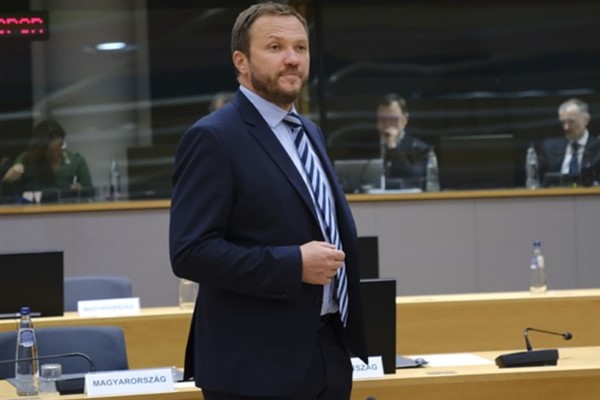 Tsahkna: MH17 faciasının sorumluluğu Rusya’ya aittir<